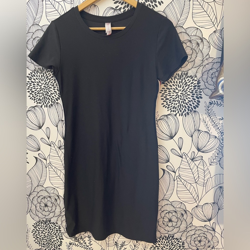 No Boundaries Black Short-Sleeve Mini Dress